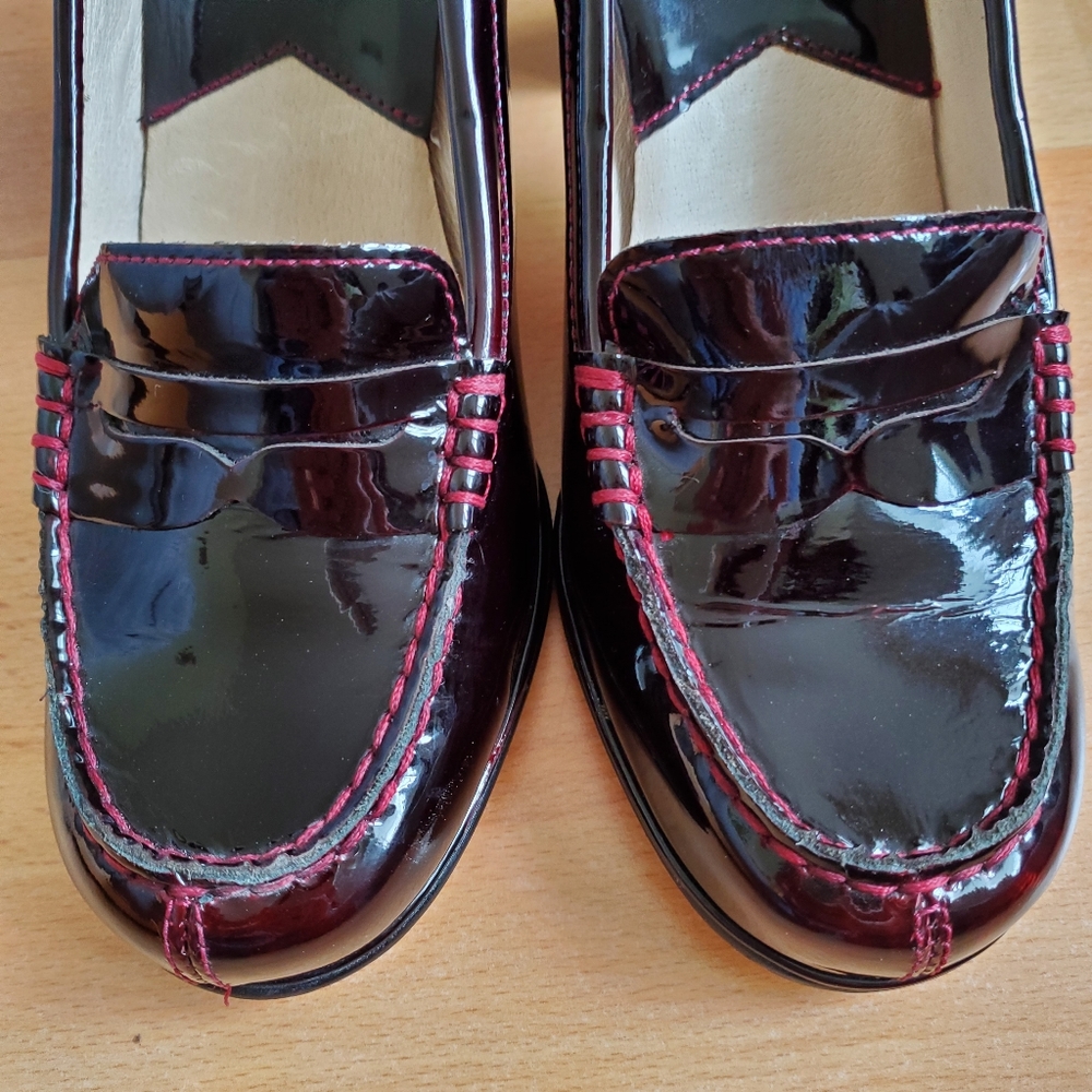 shoes - Picture 3 of 5